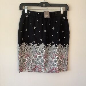 NWT-J.Jill Petite Floral Pencil Skirt- Size 0P